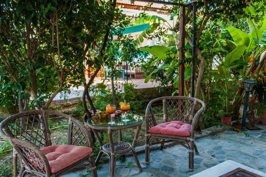 Zante Nest Studios & Apartments Аликанас Экстерьер фото