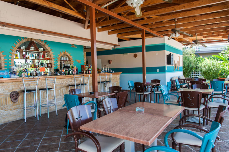 Zante Nest Studios & Apartments Аликанас Экстерьер фото